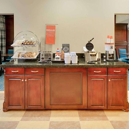 Hampton Inn & Suites Dallas-Arlington-South Zewnętrze zdjęcie