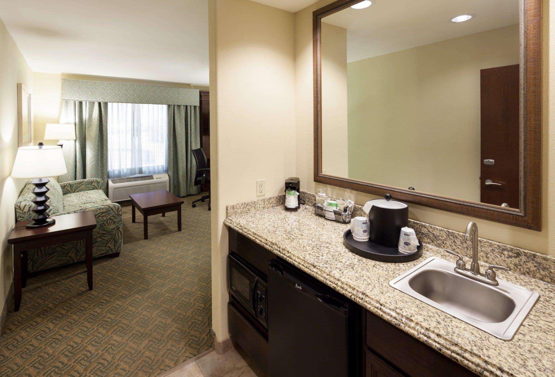 Hampton Inn & Suites Dallas-Arlington-South Zewnętrze zdjęcie