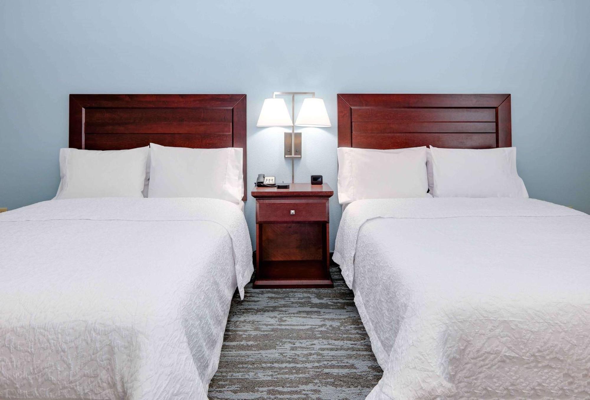 Hampton Inn & Suites Dallas-Arlington-South Zewnętrze zdjęcie