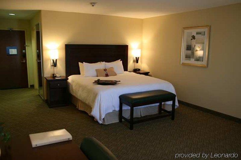 Hampton Inn & Suites Dallas-Arlington-South Zewnętrze zdjęcie